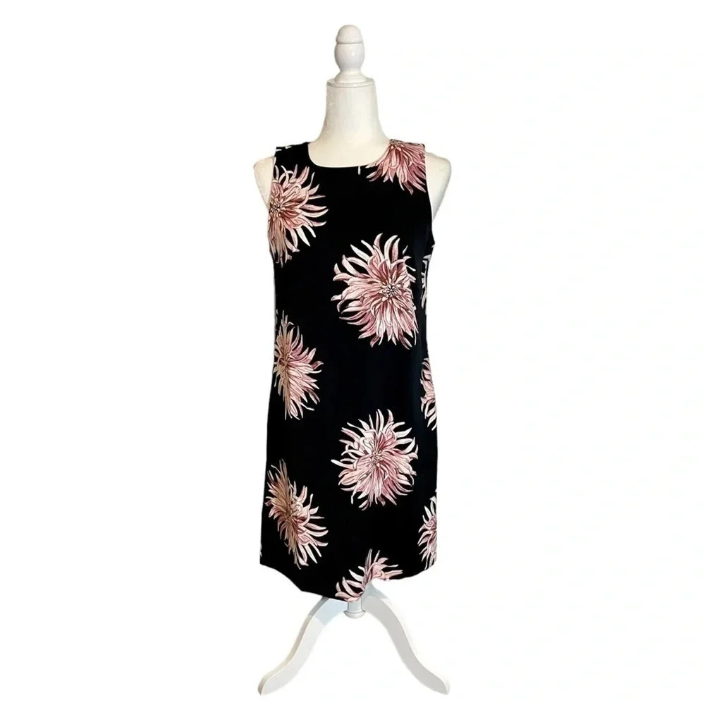 Ann Taylor Chrysanthemum Floral Print Sleeveless Dress Size 6 NWT